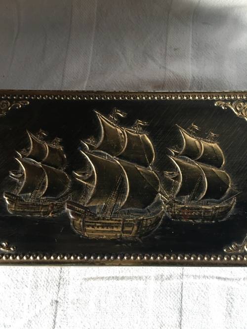 STUNNING BRONZED CIGAR TIN