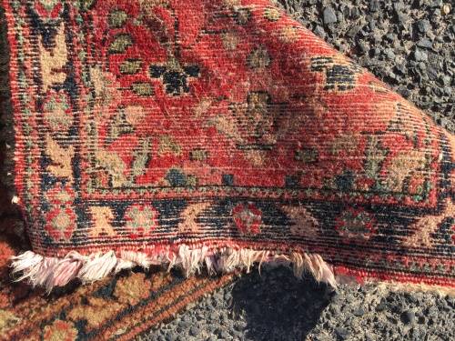 VERY WELL WORN GENUINE WOOL HAND KNOTTED PERSIAN PRAYER RUG 770 X 445mm