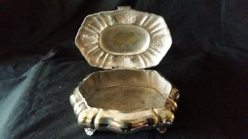 Beautiful Vintage Silver plated Ornate Jewelry box 18 x 13cm