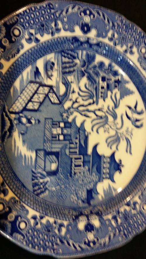 Burleigh Ware blue and white Willow vintage 1930s  serving plate. 21cm