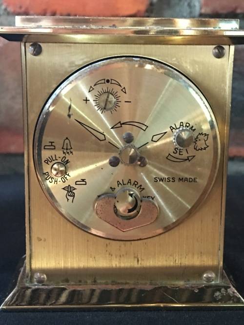 WOW !!!! STUNNING VINTAGE SWIZZA 8 BEDSIDE ALARM CLOCK IN PERFECT WORKING ORDER