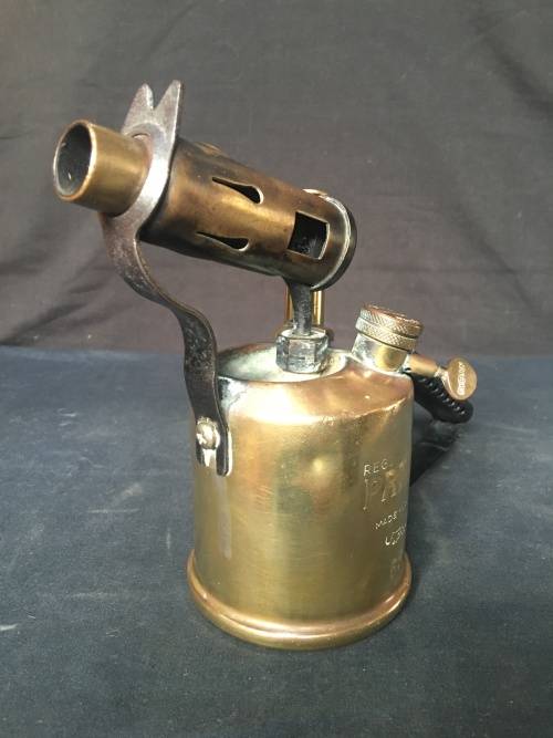 A VINTAGE BRASS PRIMUS BURNER No 630 MADE IN SWEDEN in outstanding condition