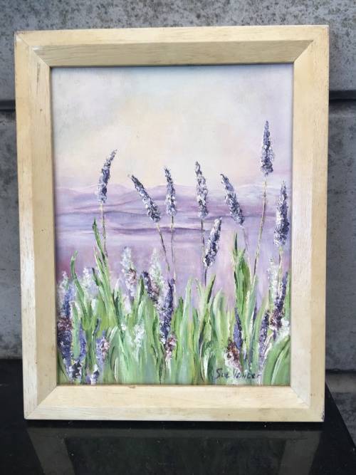 STUNNING FRAMED OIL ON BOARD LAVENDER FLOWERS BY SOUTH AFRICAN ARTIST SUE VENTER signed
