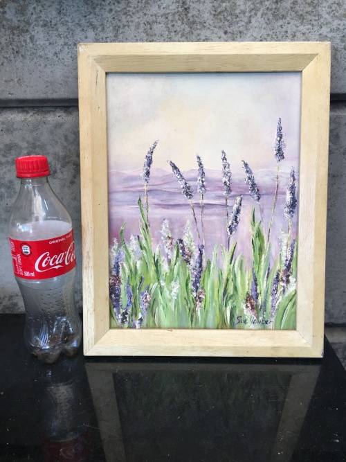 STUNNING FRAMED OIL ON BOARD LAVENDER FLOWERS BY SOUTH AFRICAN ARTIST SUE VENTER signed