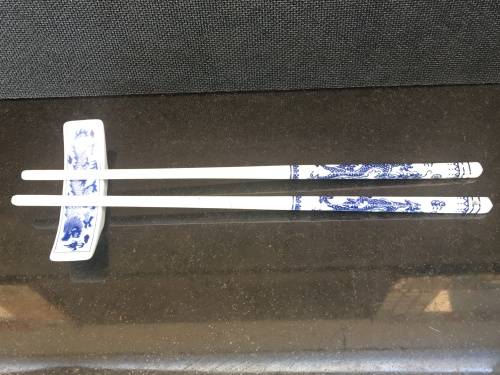 Absolutely Beautiful Chinese Blue and White Porcelain Dragon Design chopsticks and holder