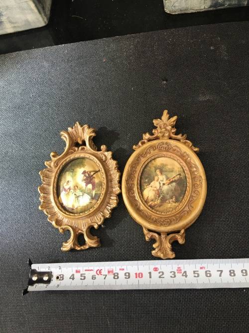 2 Stunning Victorian Pictured Italian Silk in Ornate Gold color Gilt Frames.