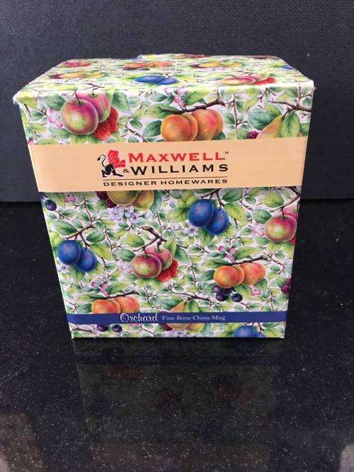 Maxwell & Williams Designer  "Orchard"  Fine Bone China 320ml Mug- Gift Boxed