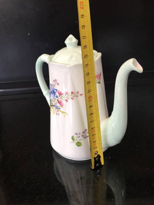 Absolutely stunning Ultra Rare Shelley Fine Bone China Tea Pot