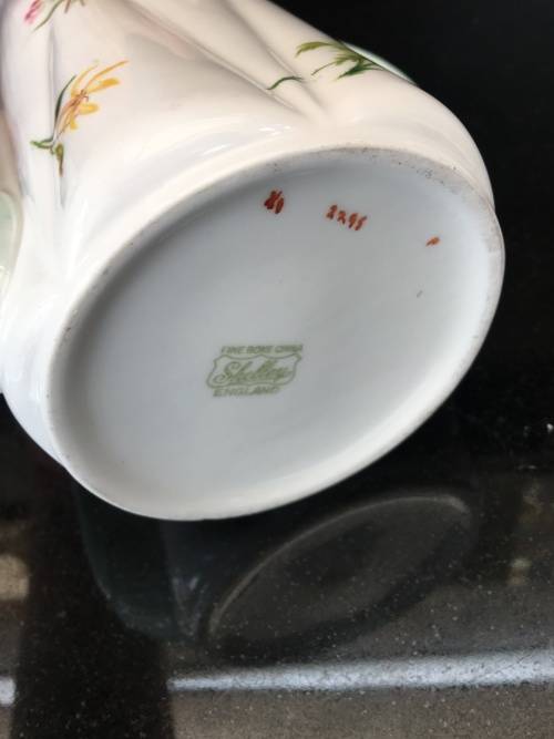 Absolutely stunning Ultra Rare Shelley Fine Bone China Tea Pot