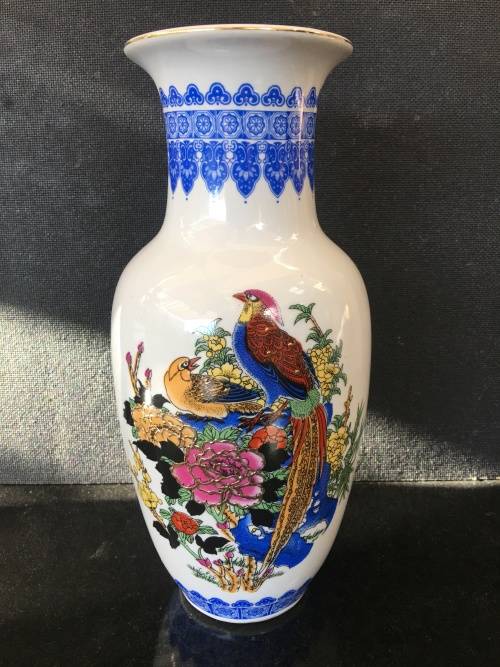 A Stunning Vintage moriage Luxary Vase With Vibrant colors and hand Painted Art of Birds & Flowers