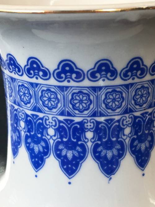 A Stunning Vintage moriage Luxary Vase With Vibrant colors and hand Painted Art of Birds & Flowers