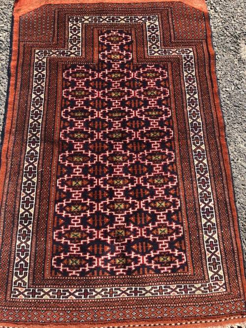 WHAT A BEAUTY - RARE TASSELED PURE WOOL HAND KNOTTED TURKMAN YAMOUT PERSIAN PRAYER RUG 1300 X 830mm