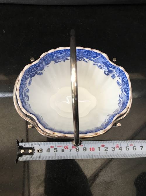 Ultra Rare c1875 Spode Blue & White Willow pattern Scalloped Porcelain Bowl in Silver plated holder