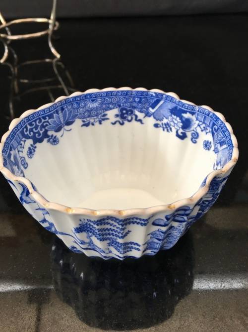 Ultra Rare c1875 Spode Blue & White Willow pattern Scalloped Porcelain Bowl in Silver plated holder