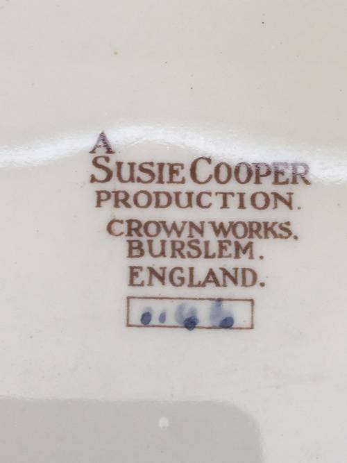 Collectors,Rare Susie Cooper Production Crown Works Burslem England c1940s Plate 20.5 cm