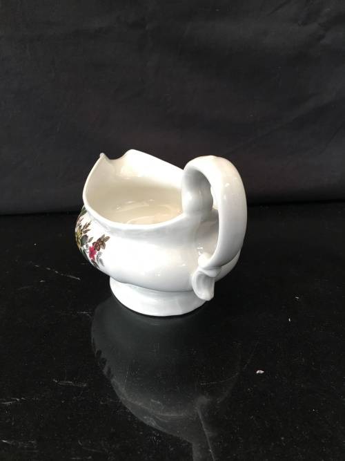 Vintage Constantia South African Porcelain 500ml Gravy Boat