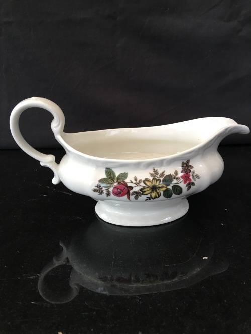 Vintage Constantia South African Porcelain 500ml Gravy Boat