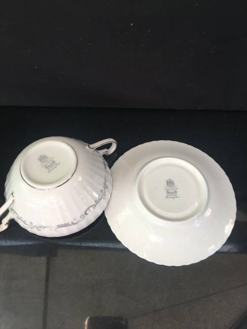 Stunning Vintage Paragon "Morning Rose" By Appointment to Her Majesty The Queen.Soup Cup & Saucer