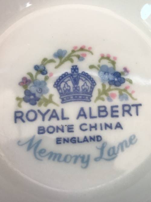 Absolutely Beautiful  Royal Albert Bone China Memory Lane Blue & Pink & Gold Gilt Trio, Like New