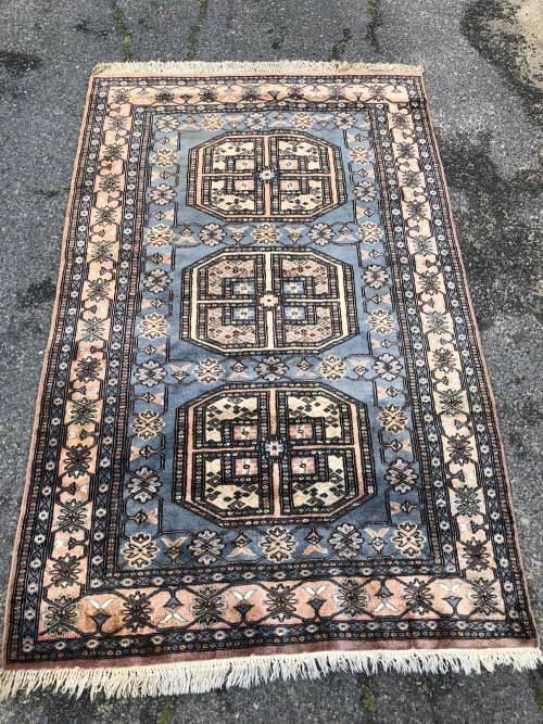 WOW !!! FANTASTIC PURE WOOL HAND KNOTTED SOFT BOKHARA PERSIAN CARPET 2000 X 1275mm