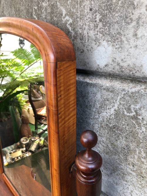 WOW !!! LATE 1800's VICTORIAN MAHOGANY SWIVEL SHAVING MIRROR WITH BARLEY TWIST SUPPORTS