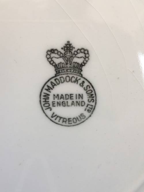 Antique Maddock 122 year old Vitreous Large Display Plate of "Robin Hood Captures the Pirate Ship"