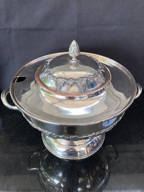 WOW !!! STUNNING LARGE SILVER PLATED TUREEN BY SERANCO WITH ANTIQUE SERVING SPOON