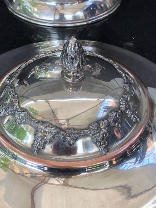 WOW !!! STUNNING LARGE SILVER PLATED TUREEN BY SERANCO WITH ANTIQUE SERVING SPOON