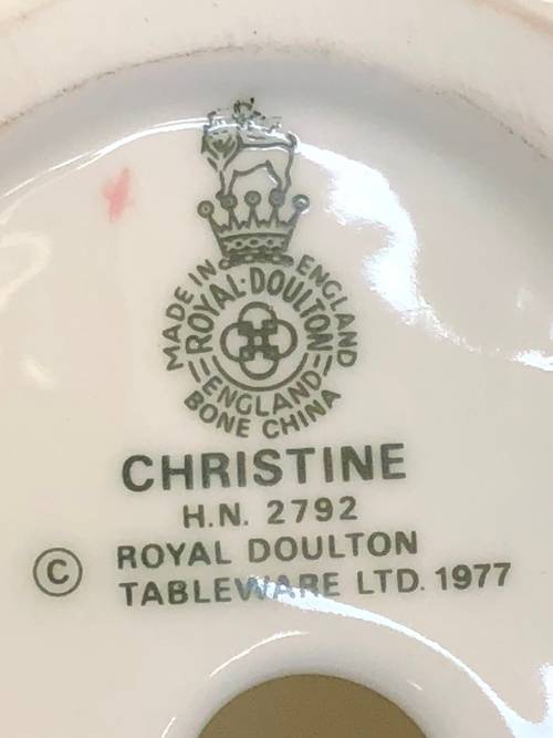 CLEARANCE !!!!  ROYAL DOULTON FIGURINE "CHRISTINE" HN 2792 (1978 - 1994) BY PEGGY DAVIES