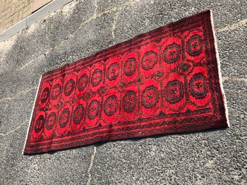 WOW !!! STUNNING PURE WOOL HAND KNOTTED BALOUCH PERSIAN CARPET 1750 X 850mm