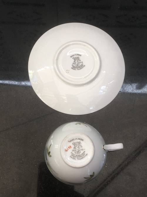 Stunning c1950s  "Hazel Thompson" Foley "Wind Flower Small Tea cup & Saucer