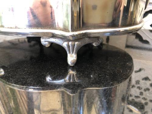 WOW !!! LARGE VINTAGE FOOTED SILVER PLATED TWIN HANDLED PLANTER - UNMARKED