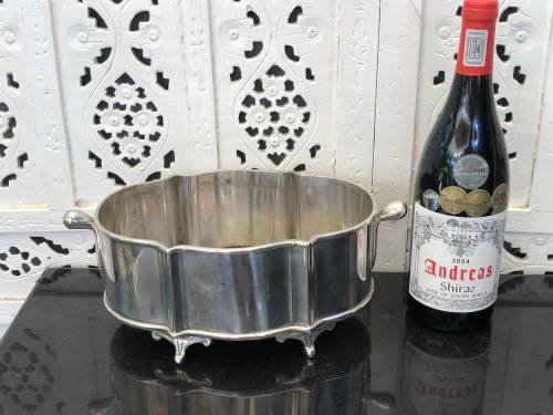 WOW !!! LARGE VINTAGE FOOTED SILVER PLATED TWIN HANDLED PLANTER - UNMARKED