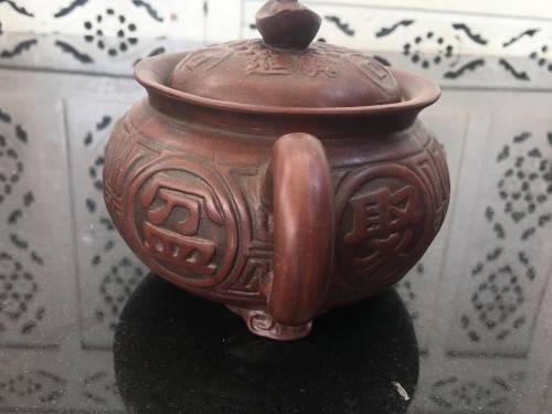 Vintage Mid c1900s Made in The Peoples Republic of China Yixing Tripod Footed Tea Pot. Treasures