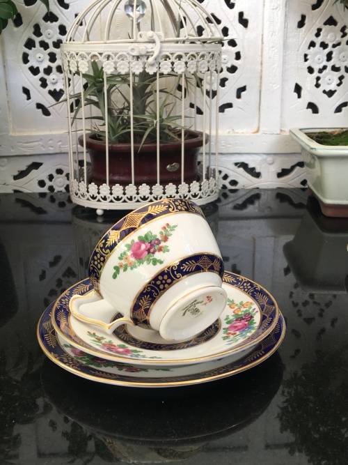 Ultra Rare Antique c1906 Crown Staffordshire England Fine China Tea Trio. Gold,Blue & Floral. Std sz