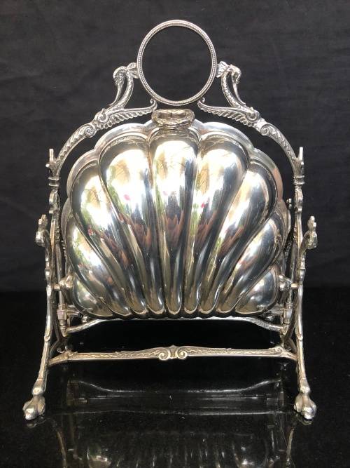 WOW !!!  Silver plated Victorian muffin warmer, Fenton Brothers Ltd., Sheffield, (1875-1896).