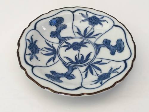 Vintage Japanese Mino-Yaki- Signed  12 cm Dish Traditional Hand Made & Painted Porcelain