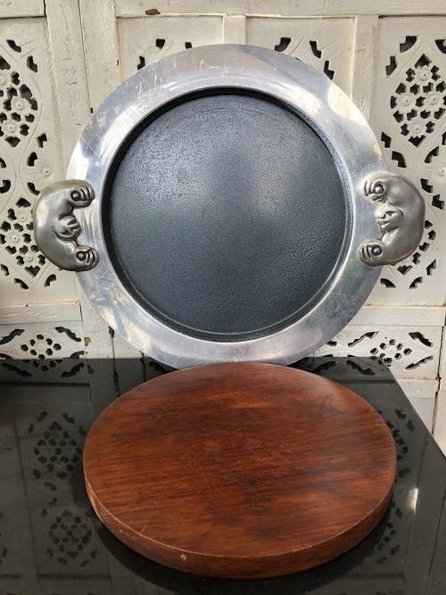 WOW !!! VINTAGE CARROL BOYES CHALLAH BREAD BOARD - SECOND HAND AND USED