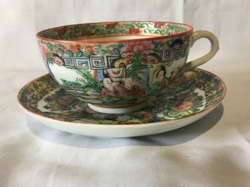 Antique Late Qing- Early Repulic Chinese Famille Rose Canton Porcelain Cup & Saucer