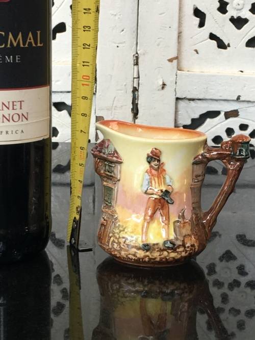 Rare Royal Doulton Sam Willer Series The Pickwick Papers' Relief Moulded Jug D6398  100ml