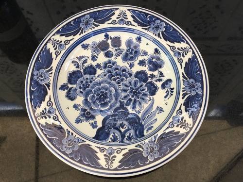 Delightful Old Delft Blauw Hand Painted Made In Holland Signed Plate/Wall Hanging 23.5 cm
