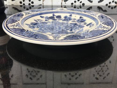 Delightful Old Delft Blauw Hand Painted Made In Holland Signed Plate/Wall Hanging 23.5 cm