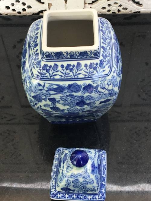 Lovely Large Chinese Under Glaze Blue Hand Painted Porcelain 27 cm Temple Jar. Sea Scene