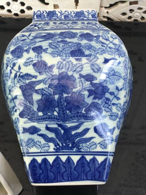 Lovely Large Chinese Under Glaze Blue Hand Painted Porcelain 27 cm Temple Jar. Sea Scene