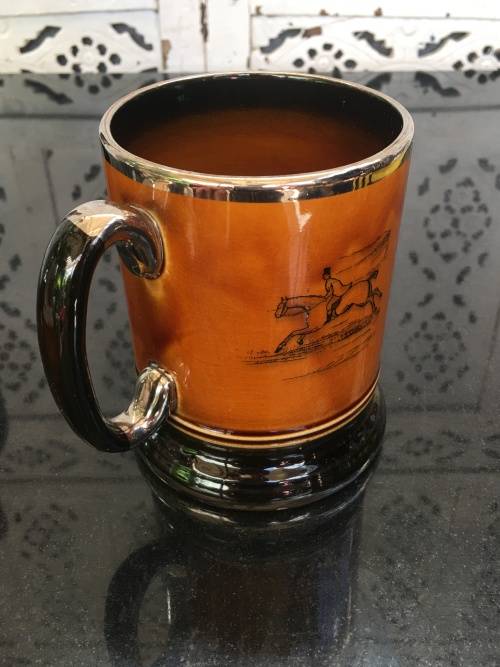 Arthur Wood Tankard "Ye Olde Coaching Days" England High Gloss Porcelain with Silver Gilt