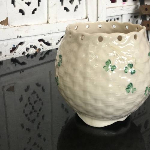 Belleek China Irish Symbols Ivory & Green Bulbous Pierced Rim Vase. Mint Condition. 12 cm