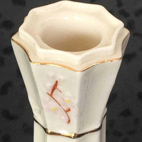 Belleek China Irish Symbols Ivory & Brown Candle Holder. Mint Condition. 12 cm