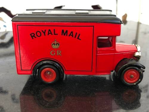 WOW !!! LARGER MODEL A FORD VAN BY LLEDO - DAYS GONE BY - ROYAL MAIL - METAL WITH PLASTIC TRIM