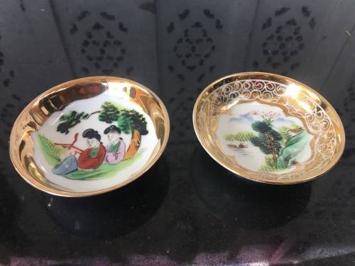 Beautiful lot Old Hand Painted Chinese Porcelain Sauce Bowls.