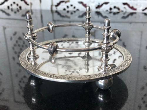 STUNNING THOMAS WOOLLEY VERY DECORATIVE SILVERPLATE HALLMARKED WINE COASTER - CLEARLY MARKED